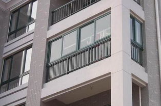 優之雅門窗 優質隔音門窗，搭配百葉窗，送您寧靜舒適生活